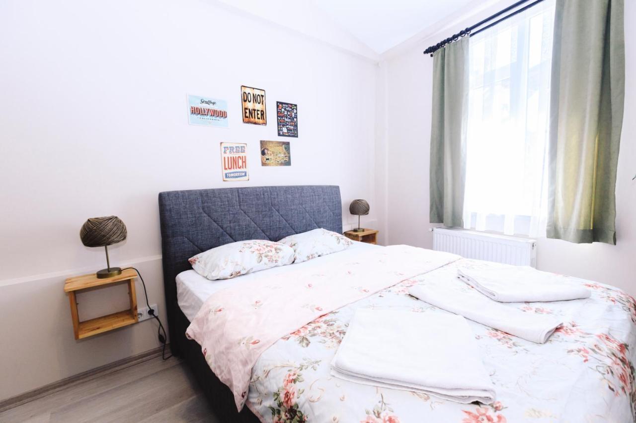Turan33 Apartment Istanbul Exterior photo
