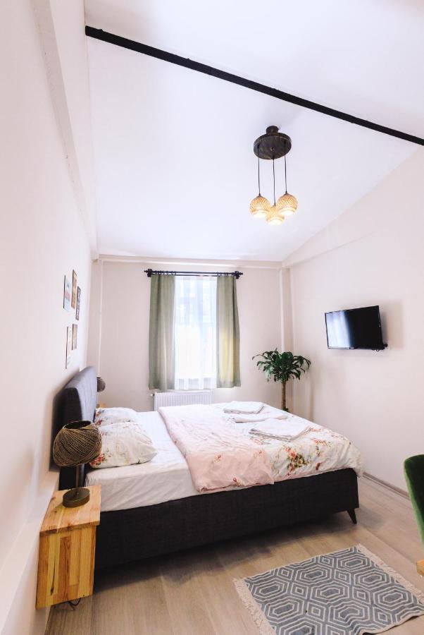 Turan33 Apartment Istanbul Exterior photo